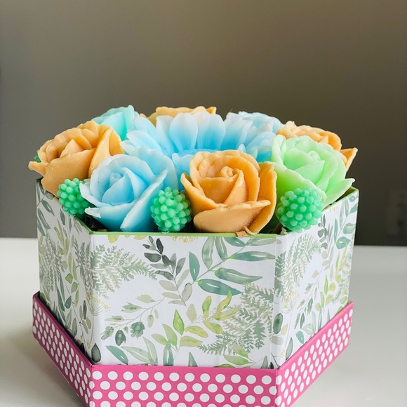 Handmade Soap gift for Her - Picture 6 of 9